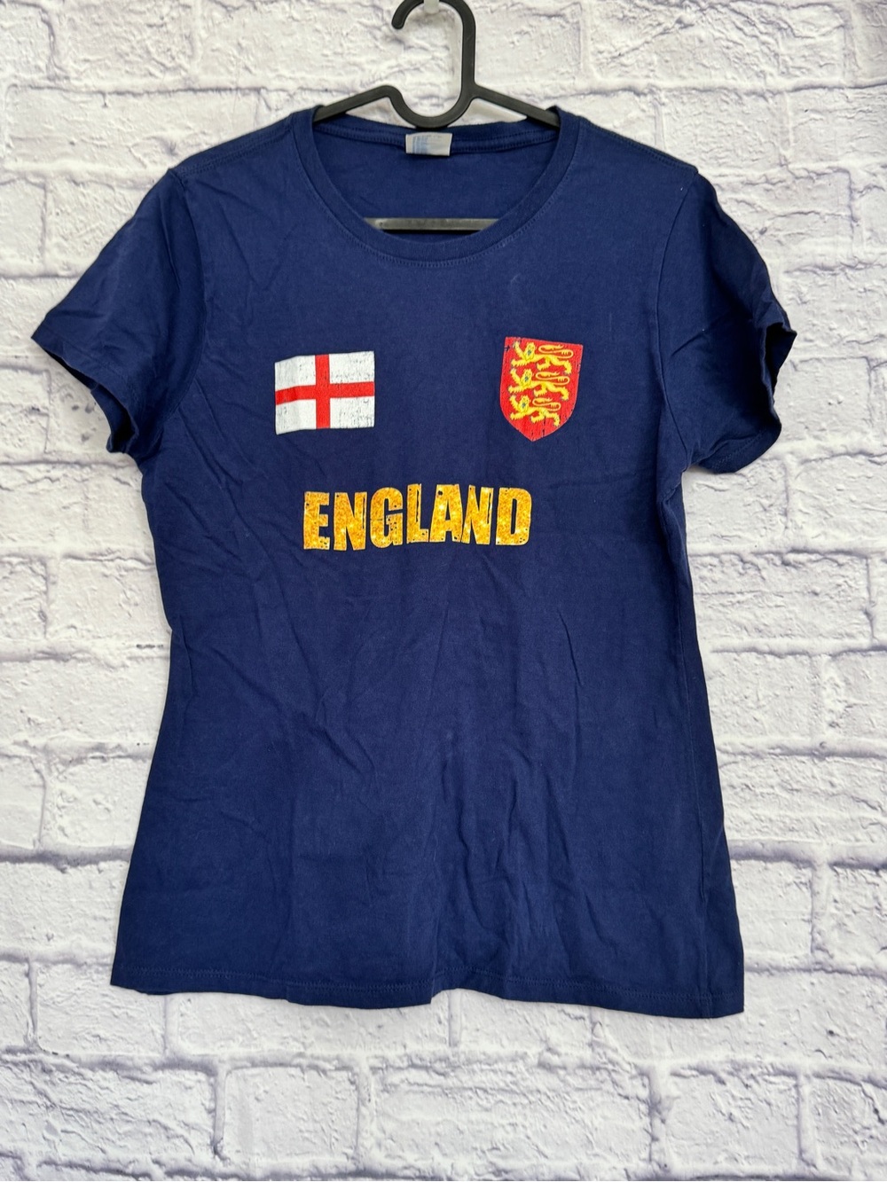 England‎ Graphic Navy Tee with Crest Size m